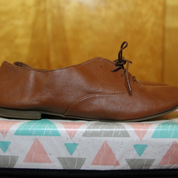 PAYLESS WOMEN'S OXFORD SIZE: 9.5 - Picture 1 of 2